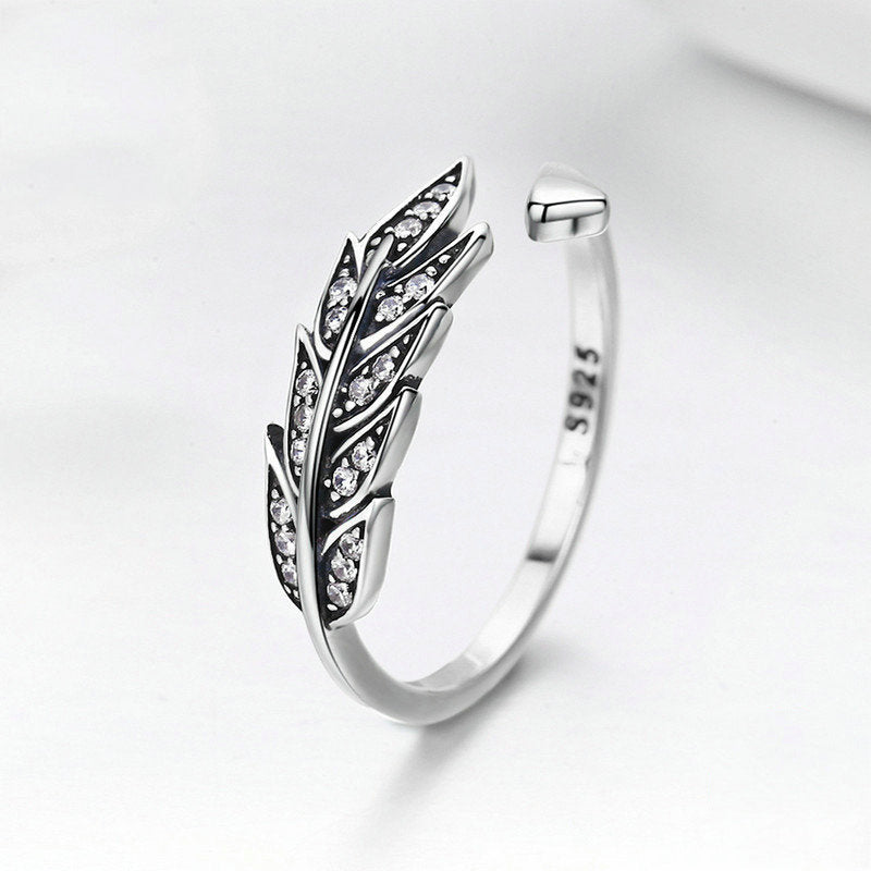 Diamond Leaf Ring