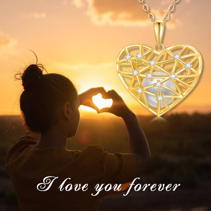 10K Gold Moissanite Hollow Heart Pendant Necklace