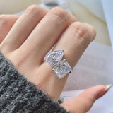 New Two-tone Diamond Ring Pear-shaped Ring Fashion